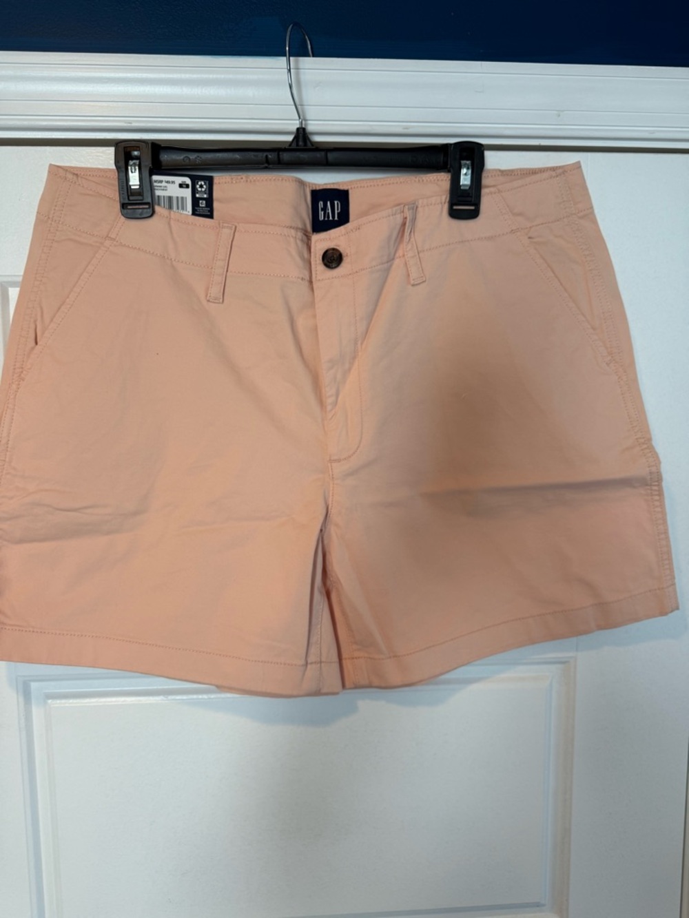 GAP Women's Light Peach Chino Shorts